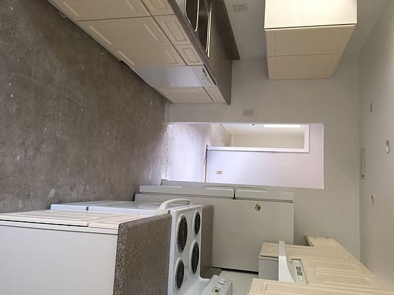 3rd image of 10193 Dogwood Ave
