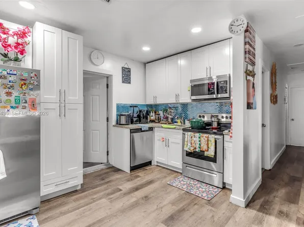 13075 NW 16th Ave, North Miami, FL 33167