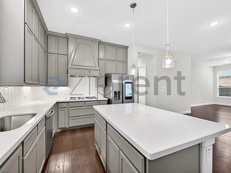 8451 Bronzegate Trl — Photo 17