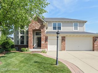 34352 N Stonebridge Ln, Grayslake, IL 60030