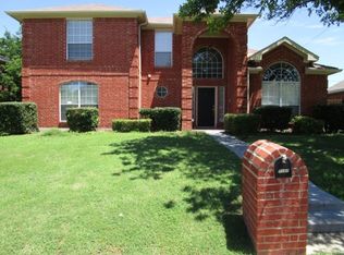 7107 Grey Dawn Ln, Dallas, TX 75227