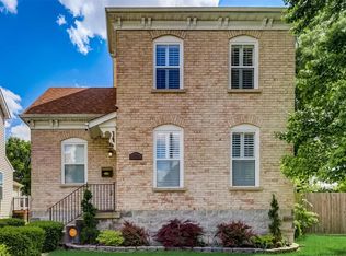 2714 Rutger St, Saint Louis, MO 63104