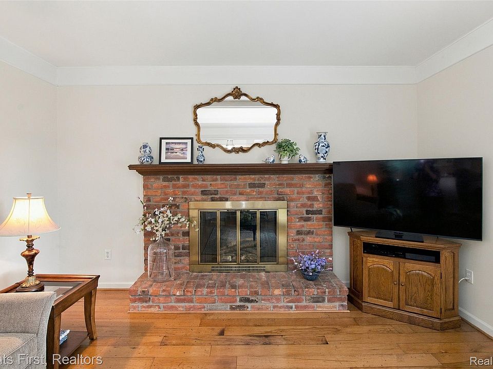 44597 Westminister Way, photo 17