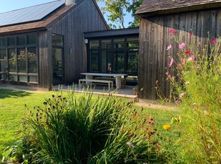 38 Lamb Ave, Quogue, NY 11942