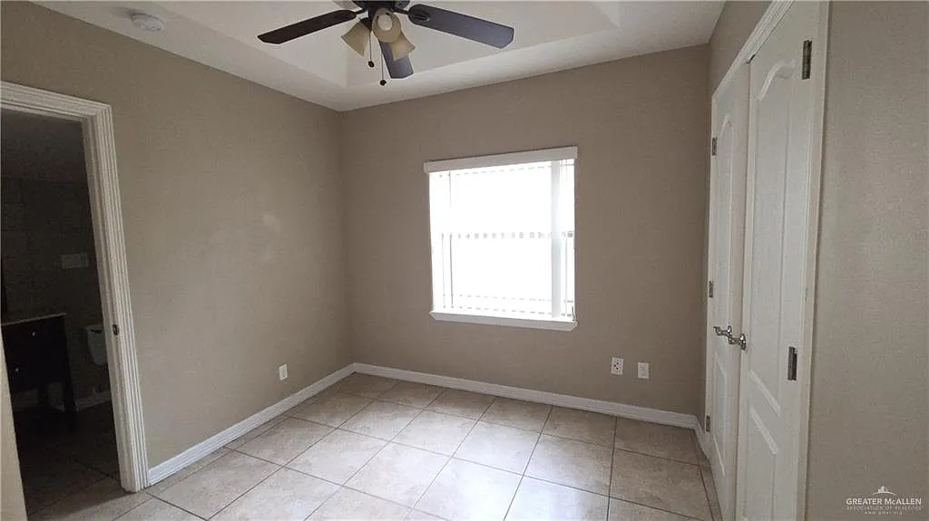 3 bed, 2.0 bath, 1200 sqft, $1,500 — Photo 4
