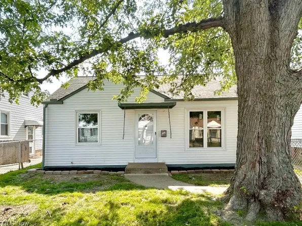 4489 W 148th St, Cleveland, OH 44135