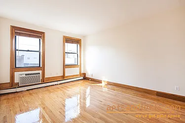 Rented by aptsandlofts.com