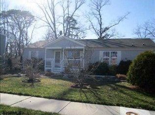 203 Heggen Ave, Egg Harbor Township, NJ 08234