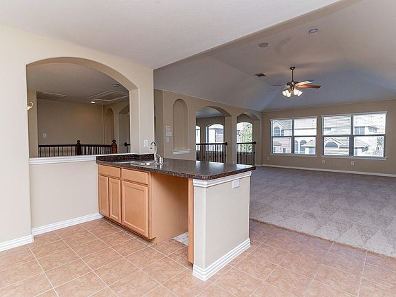 4th image of 3220 Paseo