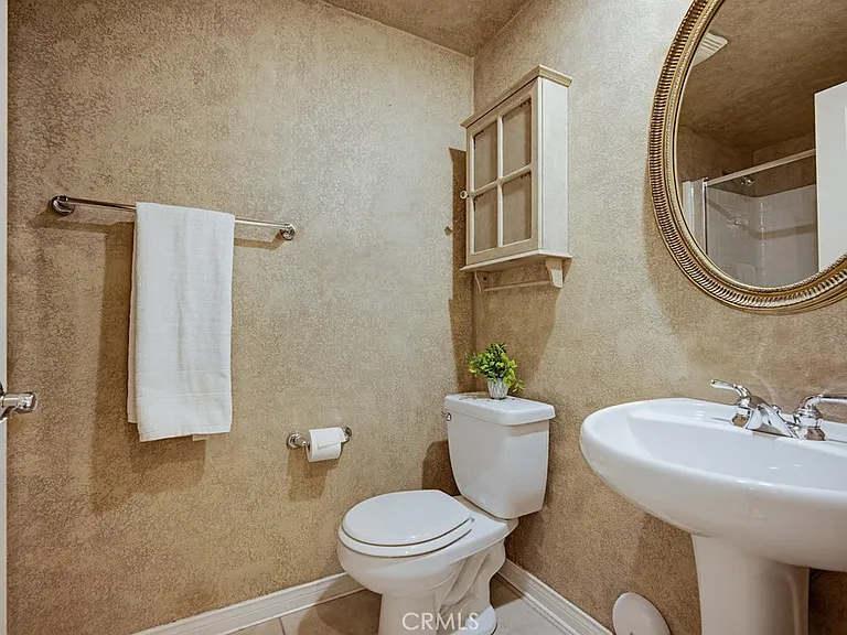 21 Vista Palermo — Photo 11