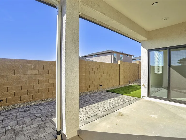 1275 Leo Ln — Photo 23