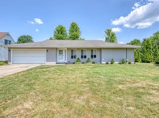 20242 Drake Rd, Strongsville, OH 44149