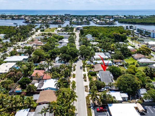 638 NE 8th Avenue, Boynton Beach, FL 33435