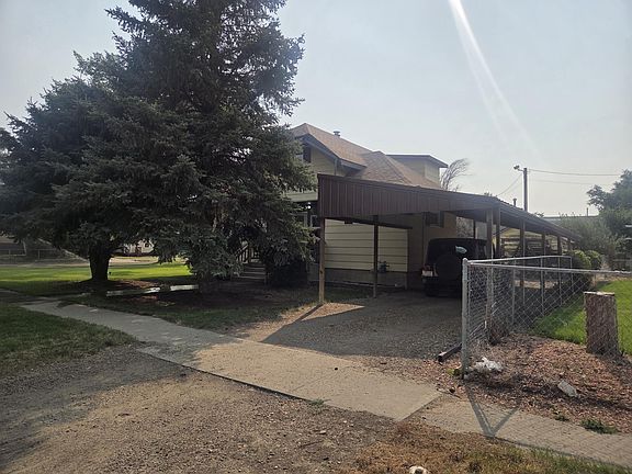 2nd image of 531 3rd Ave S
