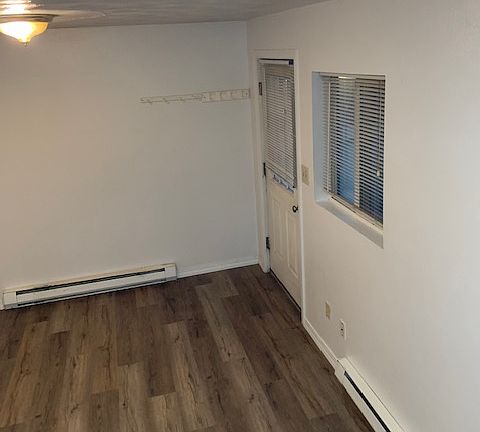3rd image of 936 Kern St APT E