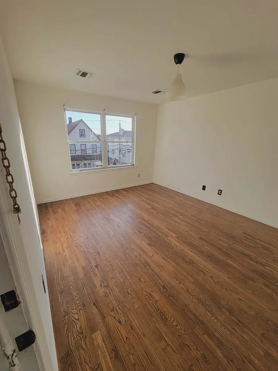 Building Photo - 857 Martin St #2