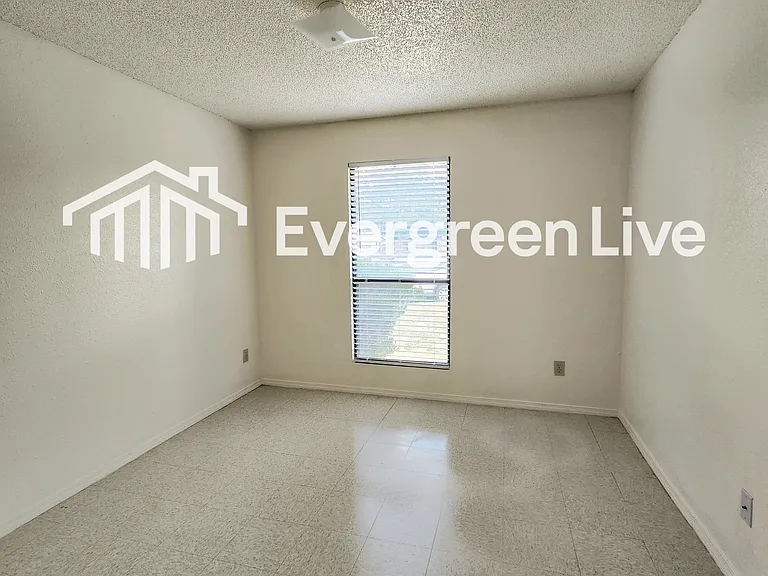 1323 San Felipe Ct — Photo 8