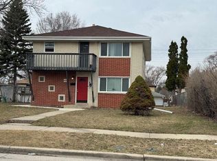 5721 N 90th St, Milwaukee, WI 53225