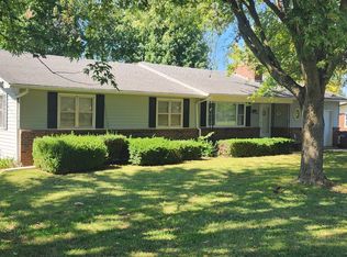 409 S Holmes Ave, Wheaton, MO 64874