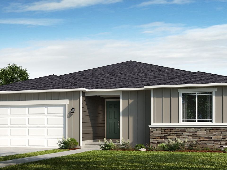 1st image of 2642 Balsamroot Drive SE