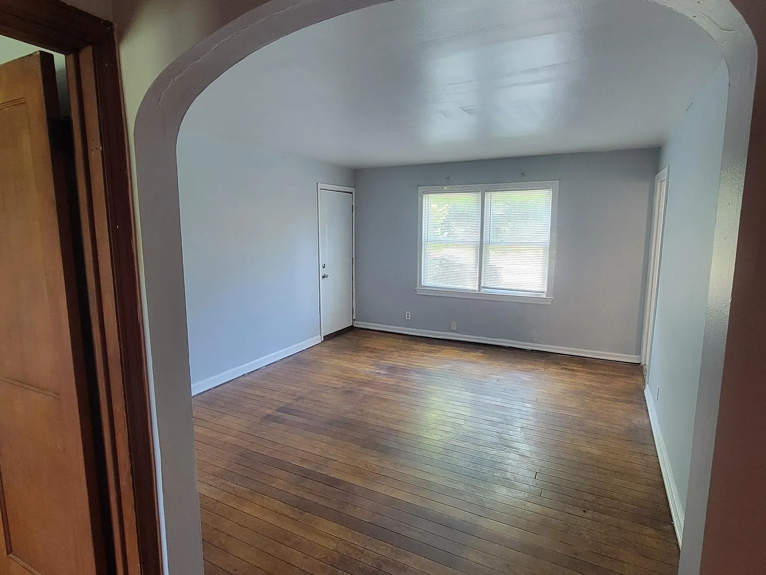 2 bed, 800 sqft, $850 — Photo 3
