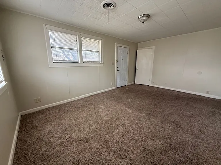 1750 Walnut St — Photo 8