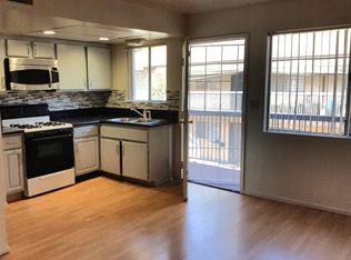 330 E Cypress St #203, Glendale, CA 91205
