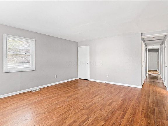 3rd image of 663 E 2nd Ave