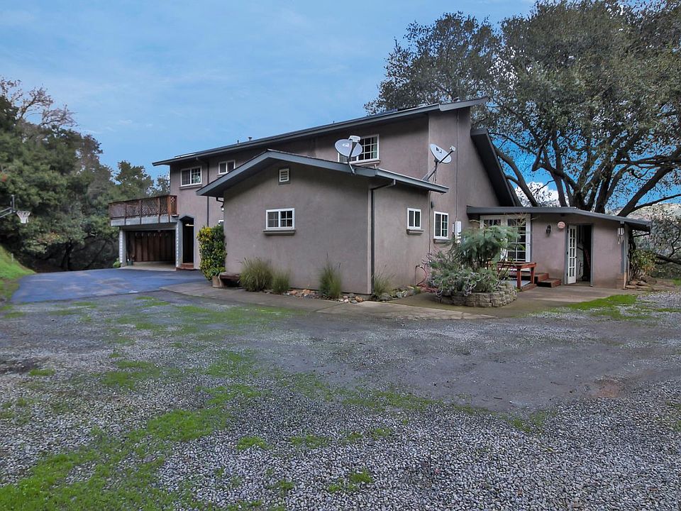 1st image of 16485 Oak Glen Ave
