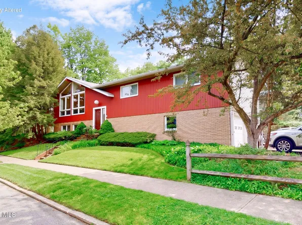 393 W Lawrence Street, Albany, NY 12208