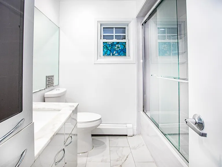391 Manila Ave #2 — Photo 15
