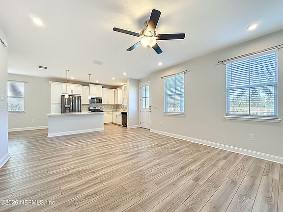 5th image of 117 REDBUD Lane