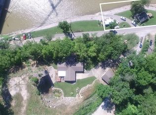 5004 Upper River Rd, Jeffersonville, IN 47130