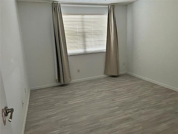 4th image of 16141 Blatt Blvd APT 313