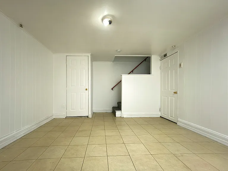 72 Madison Dr — Photo 10