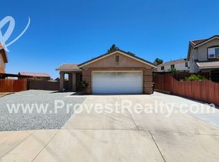 14471 Queen Valley Rd, Victorville, CA 92394