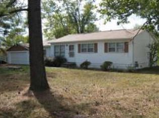 9412 New Maple Rd, Louisville, KY 40229