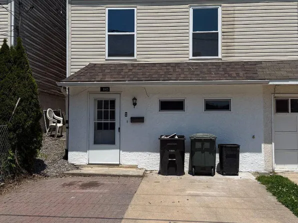 845 Poplar St, Coatesville, PA 19320