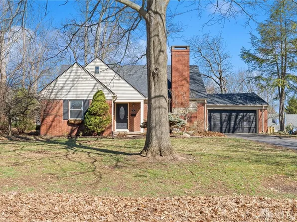 141 Napoleon Dr, Dayton, OH 45429