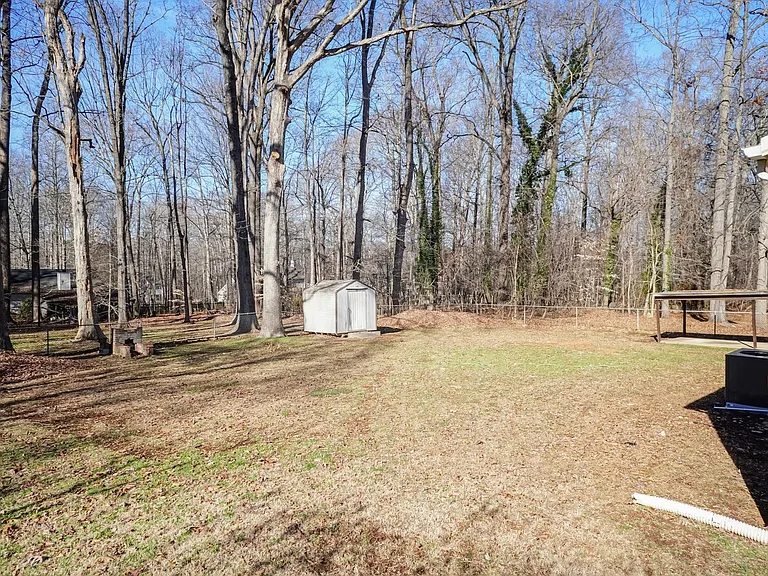 518 Buttonwood Dr — Photo 7