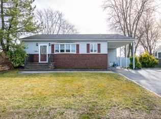 9 W Susan St, Hazlet, NJ 07730