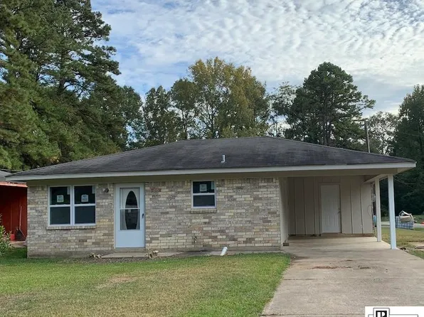 215 Burks Ave, Bastrop, LA 71220