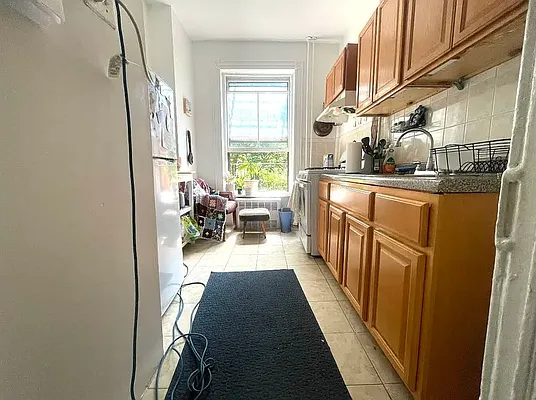 Rented by Building Equity Real Estate LLC | media 7