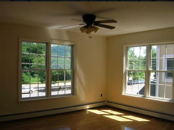 239 Bronx River Rd #1