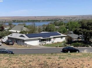 11 Martin Dr, Umatilla, OR