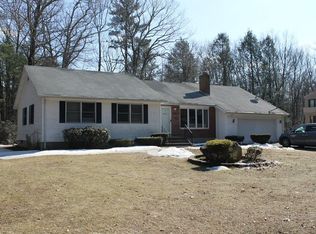 552 Burts Pit Rd, Northampton, MA 01062