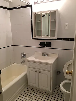 Rented by (Legacy) NY Quality Living Uptown | media 3