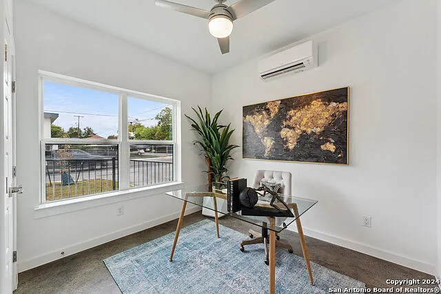 3214 N Elmendorf St — Photo 4