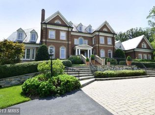 3170 Ariana Dr, Oakton, VA 22124