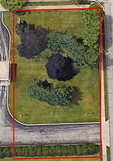 2nd image of Conrad Rd